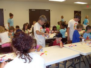 2010 Volunteens Helping with Playground Crafts